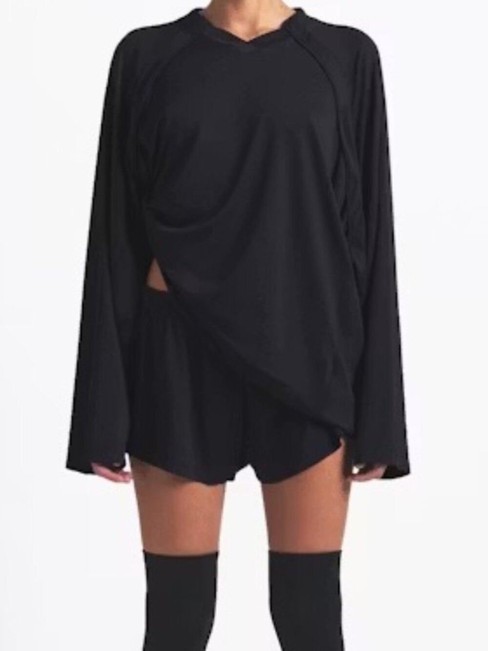 🖤Nike x SKIMS Airy V-Neck Oversized Long Sleeve Top | Obsidian | M | NWT
